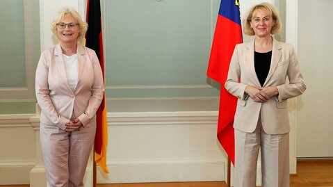 Die beiden Justizministerinnen aus Deutschland und Liechtenstein: Christine Lambrecht und Graziella Marok-Wachter